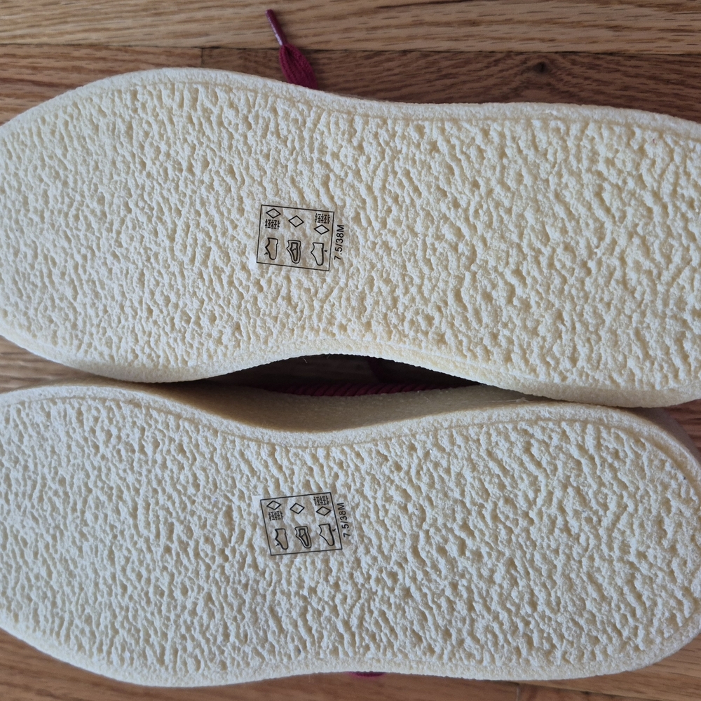 NWOT Funky 90s Mocassins - Picture 4 of 4